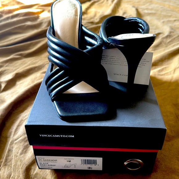 Vince Camuto Shoes - Vince Camuto ladies black baby sheep sarendie sandals